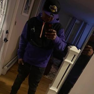 Meet your Posher, Cristopher